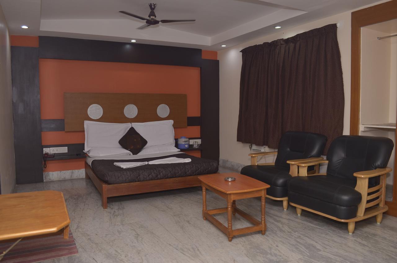 Hotel Sky Park Dindigul Buitenkant foto