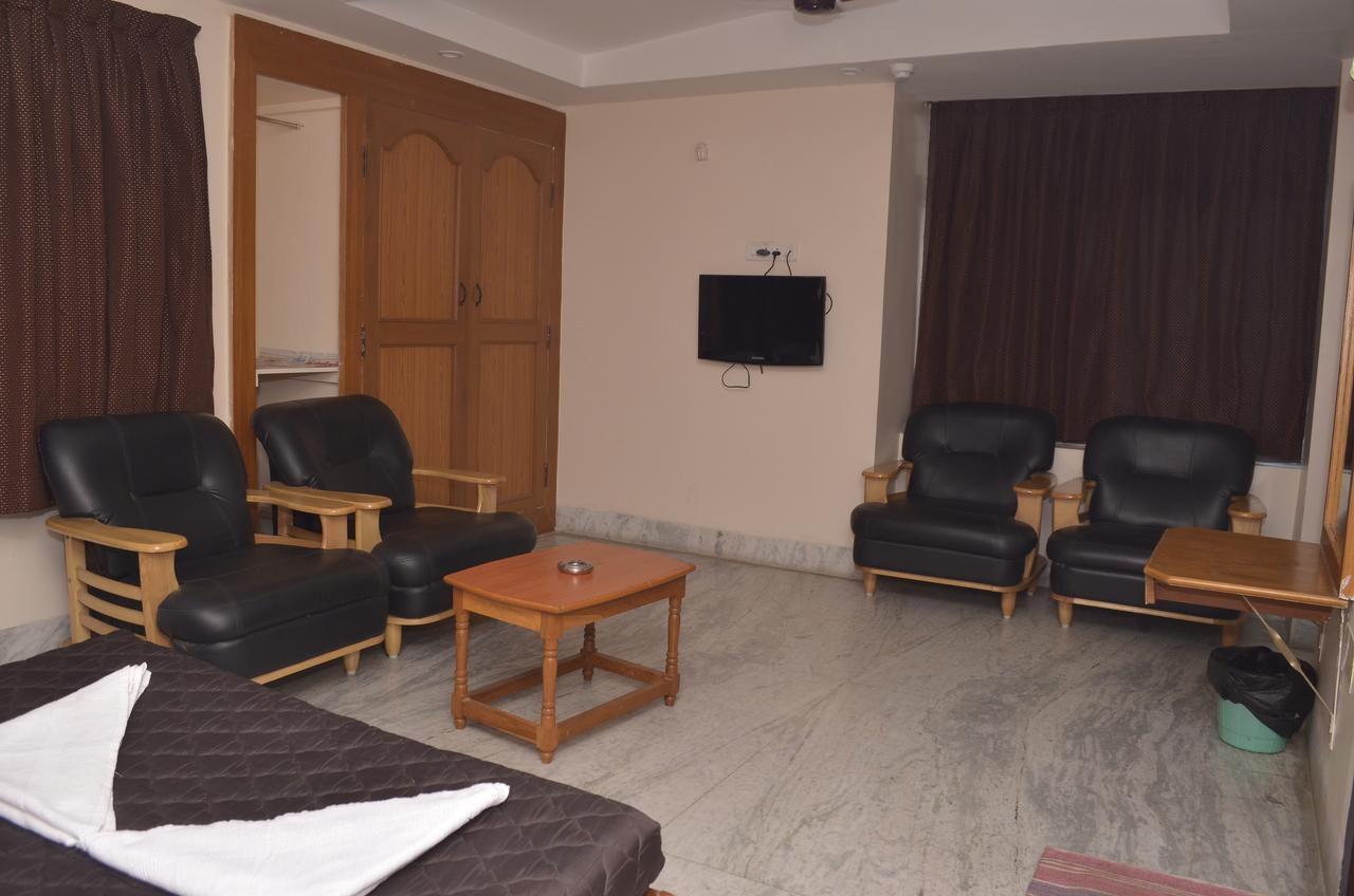 Hotel Sky Park Dindigul Buitenkant foto